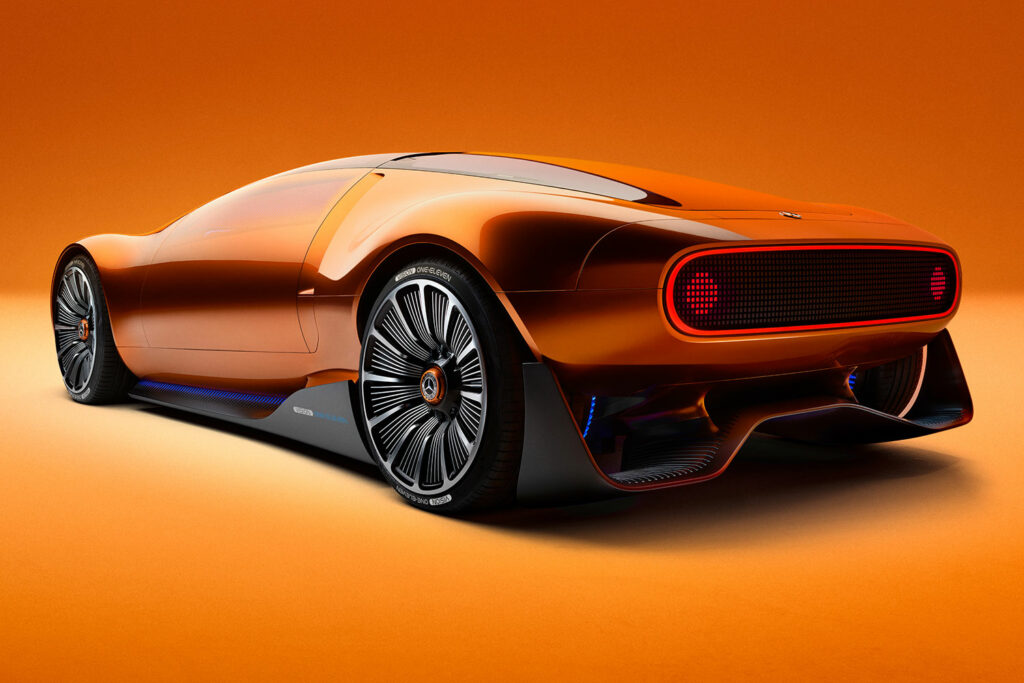 Hypermade.com-Magazin-Mobil-Mercedes-Benz Vision-One-Eleven von hinten im Halbprofil