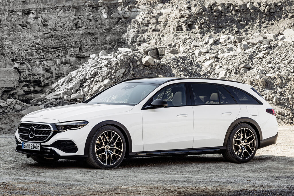 Hypermade - Magazine -Mobile -Mercedes All-Terrain side view 