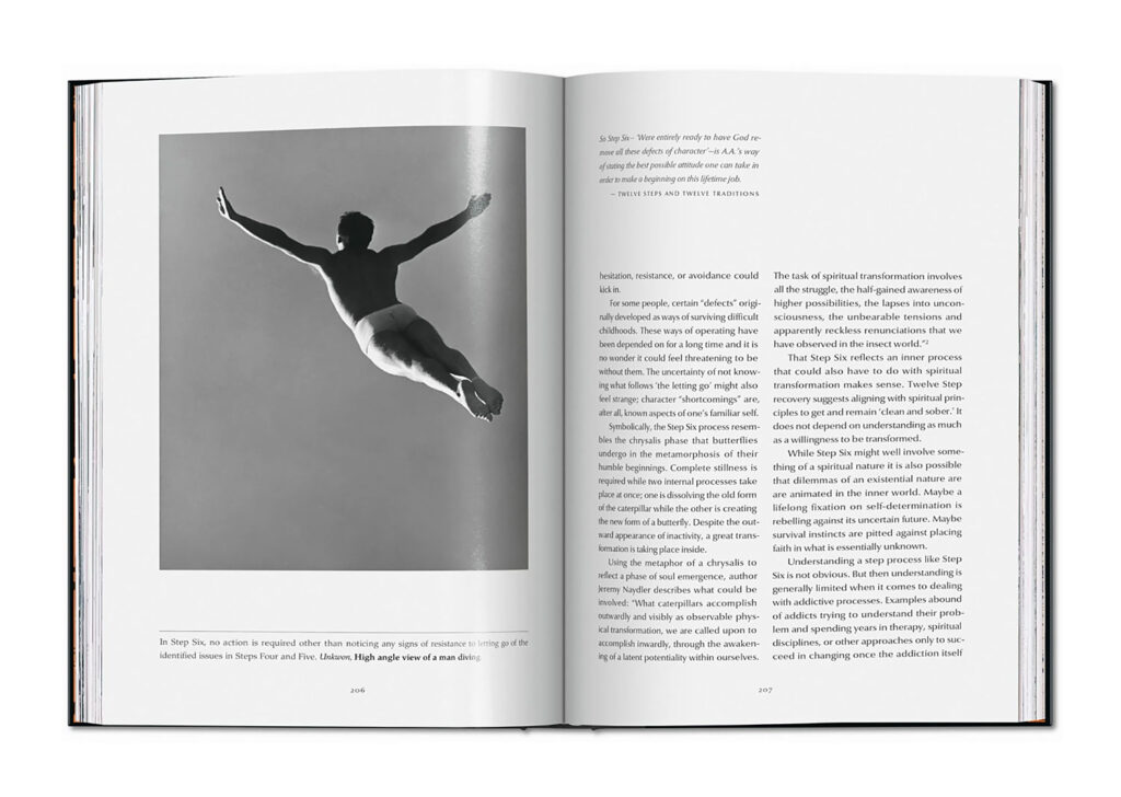 Interior view - "The 12 Steps - Symbols, Myths, and Archetypes of Recovery"
Photo: Taschen Verlag
